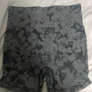 Gym shark adapt camo shorts